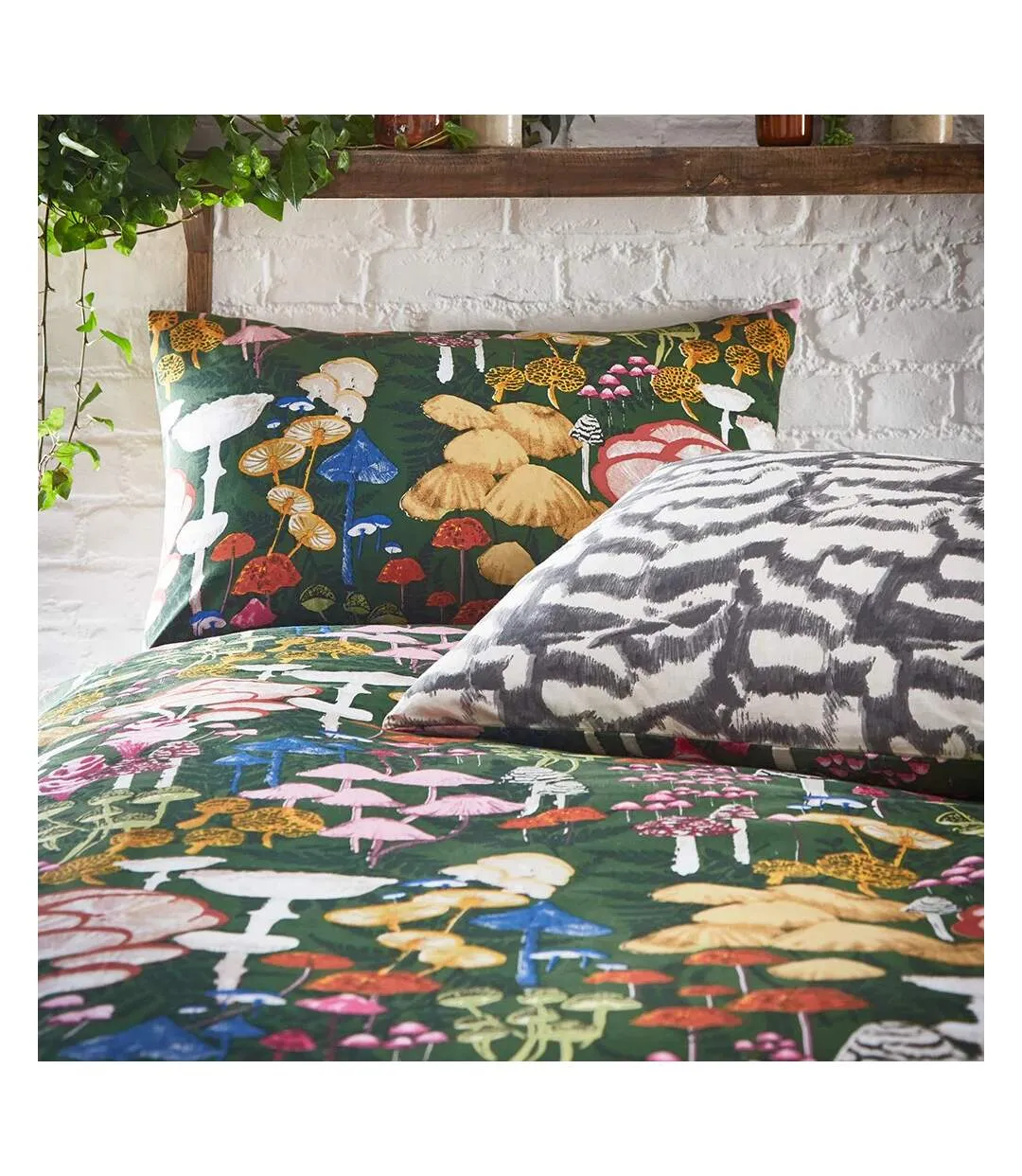 Amanita abstract mushrooms duvet cover set forest green Furn