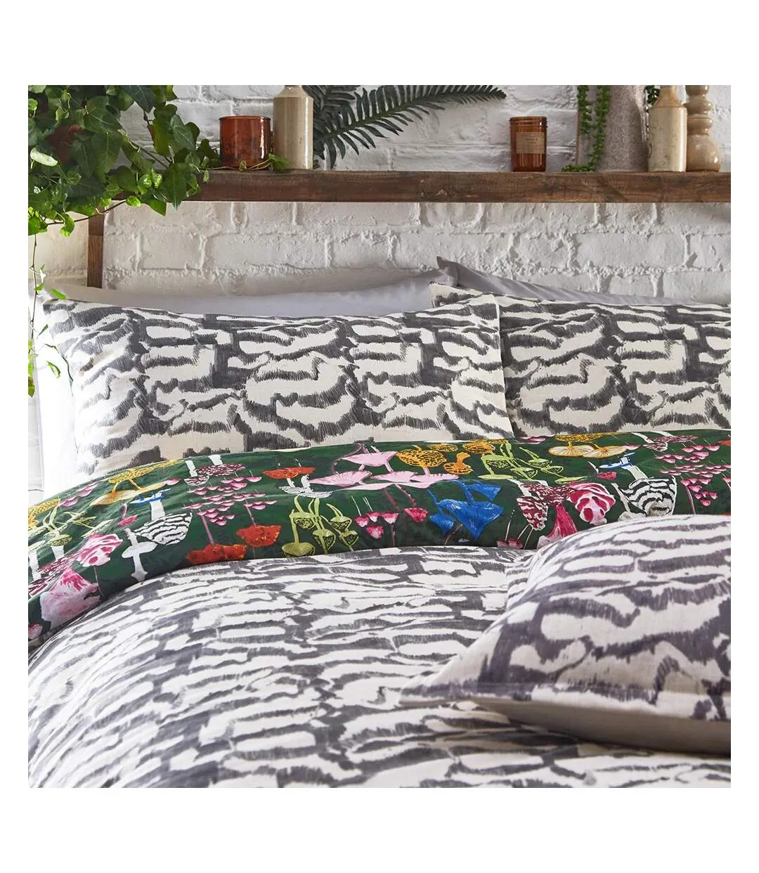 Amanita abstract mushrooms duvet cover set forest green Furn