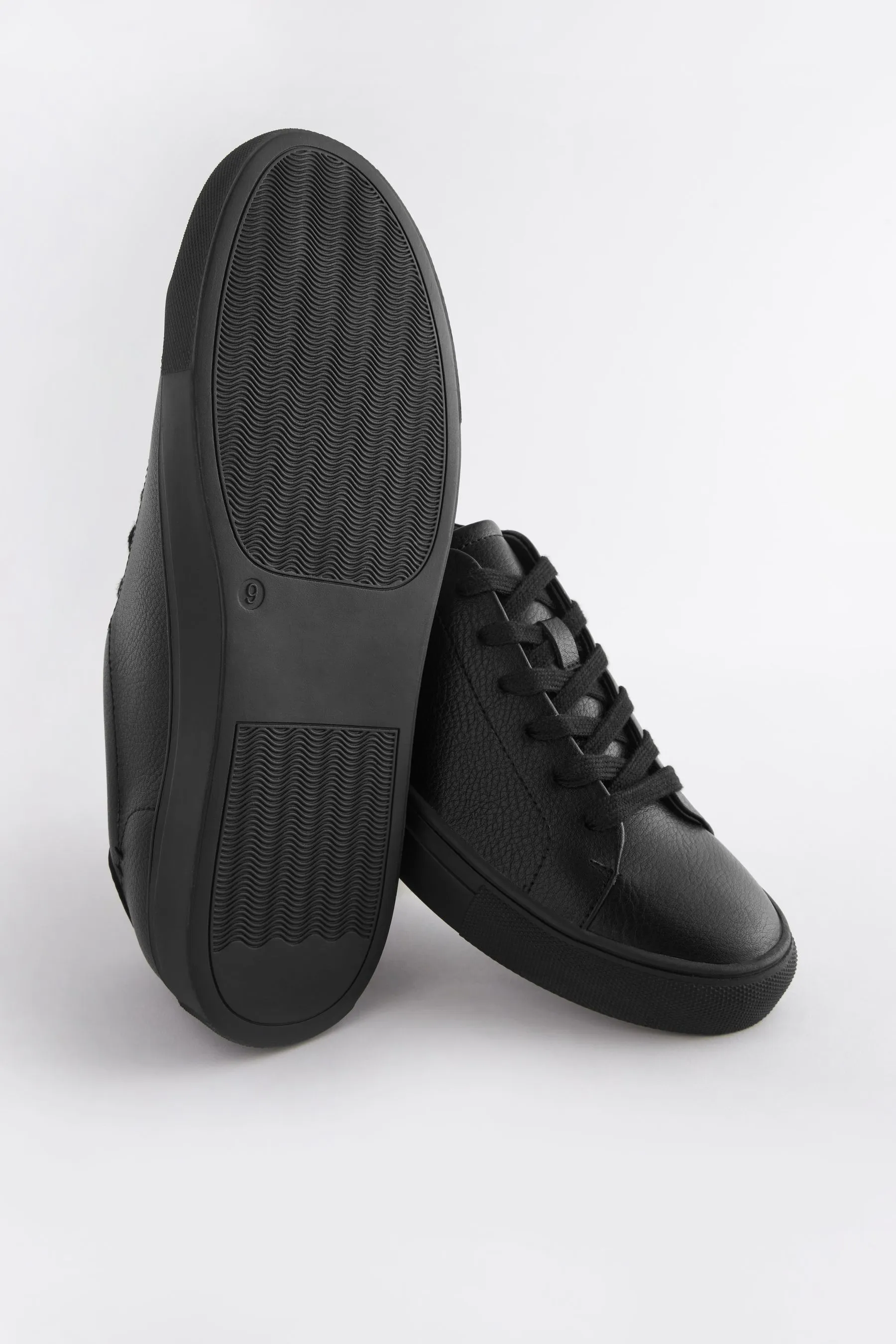 Black Minimal Trainers