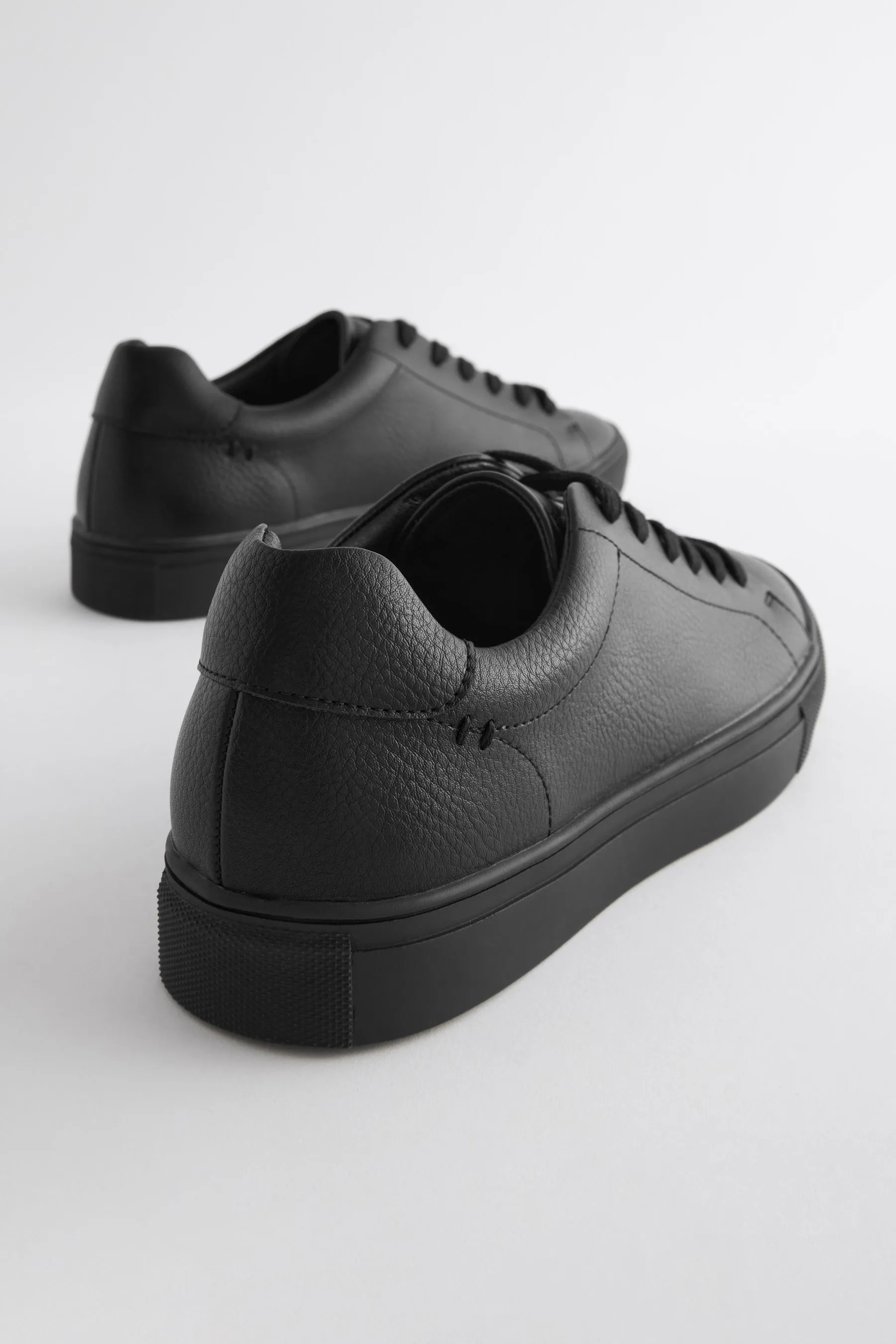 Black Minimal Trainers