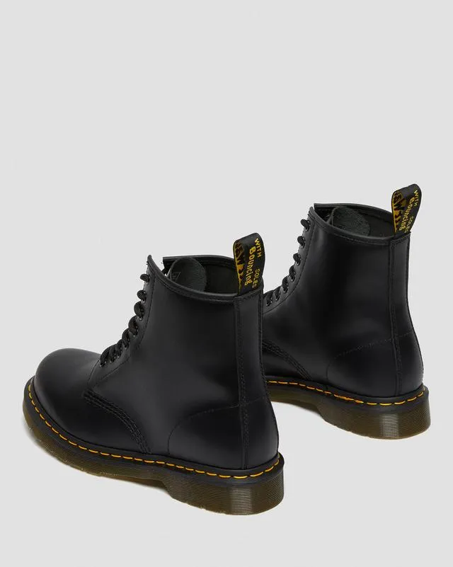 Dr. Martens Women's 1460 Smooth