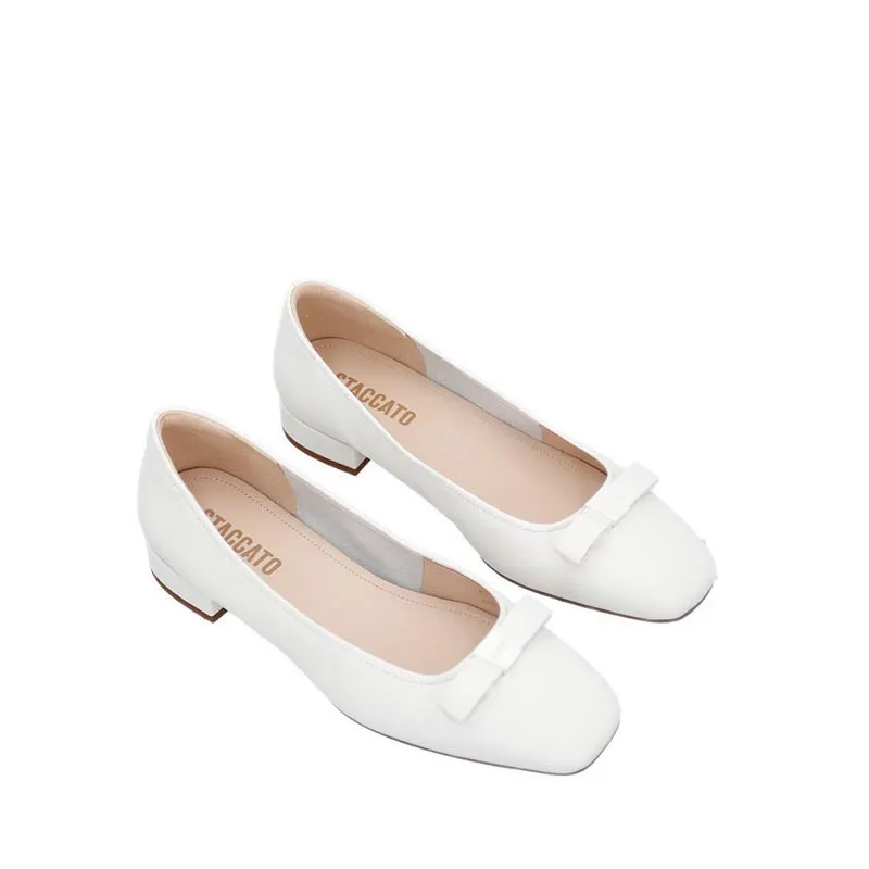 EUE01-WHT Women's Flats- White