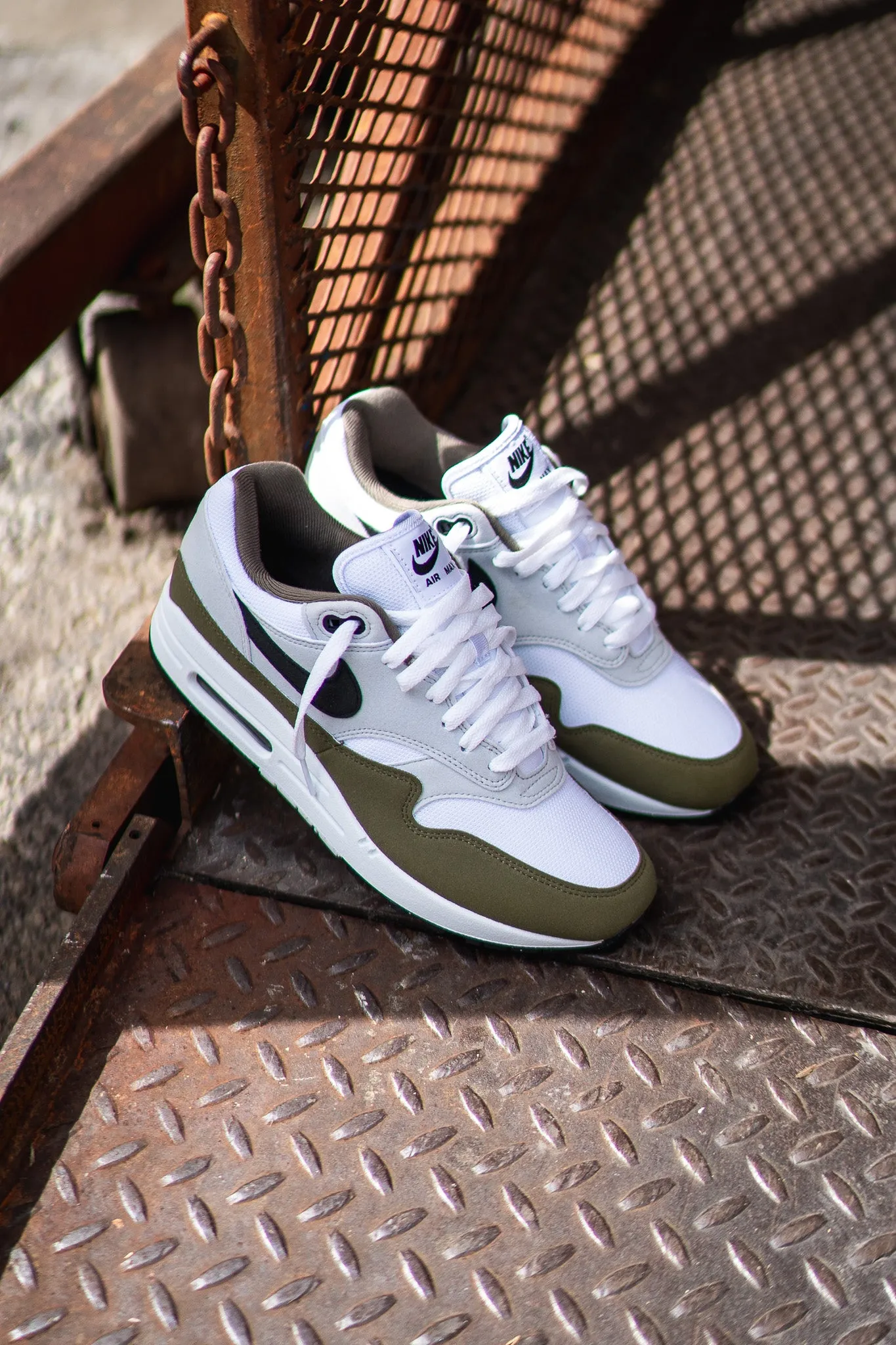 Mens Nike Air Max 1 (Medium Olive)