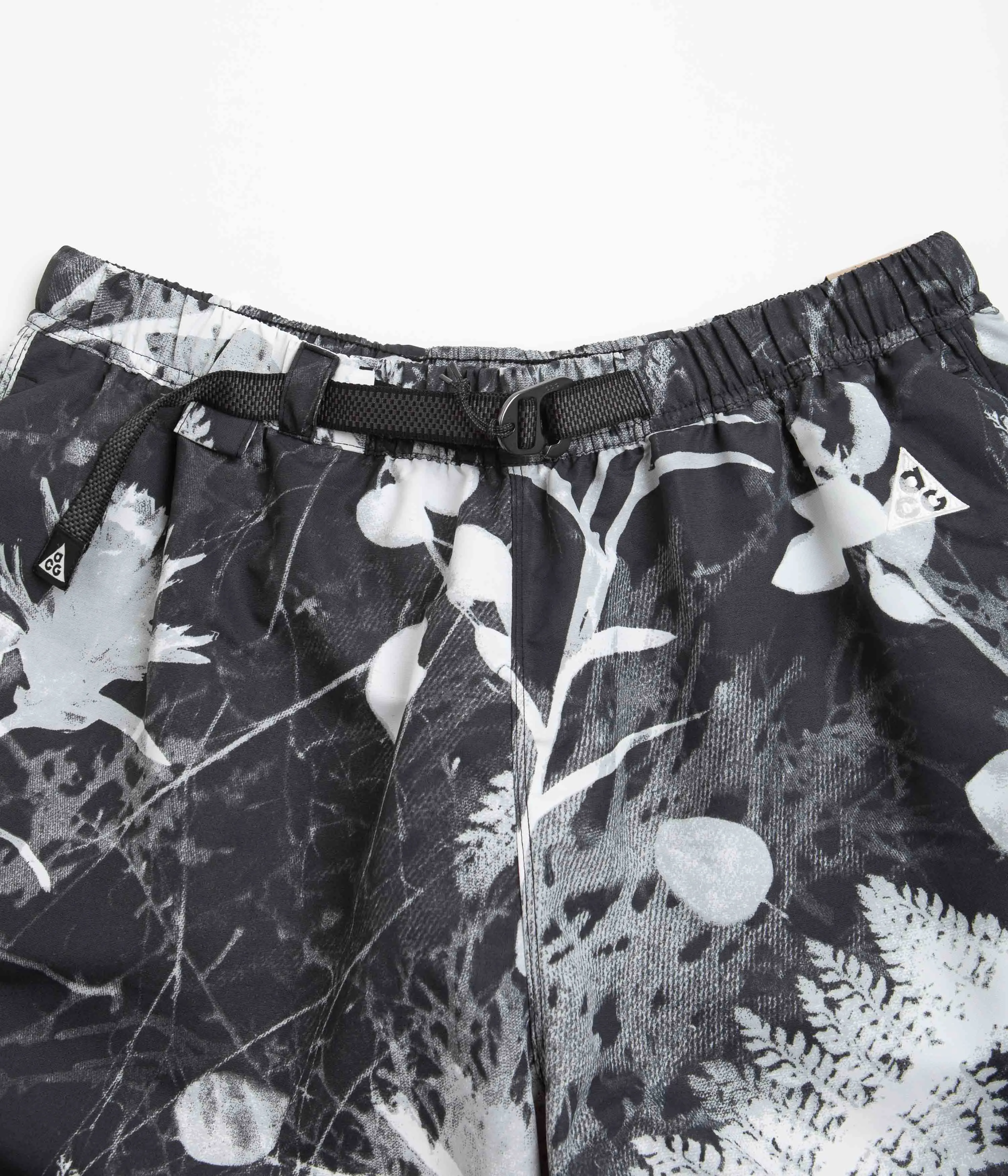 Nike ACG All Over Print Trail Shorts - Black / Anthracite / Summit White