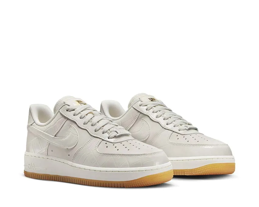 Nike Air Force 1 '07 LX