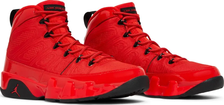 Nike - Air Jordan 9 Retro Sneakers - Chilly Red/Black