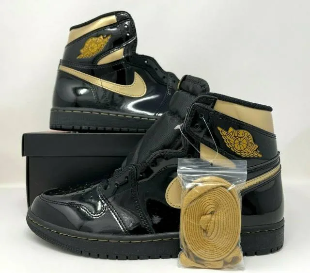 Nike Air Jordan Retro 1 High OG Black Metallic Gold 2020...