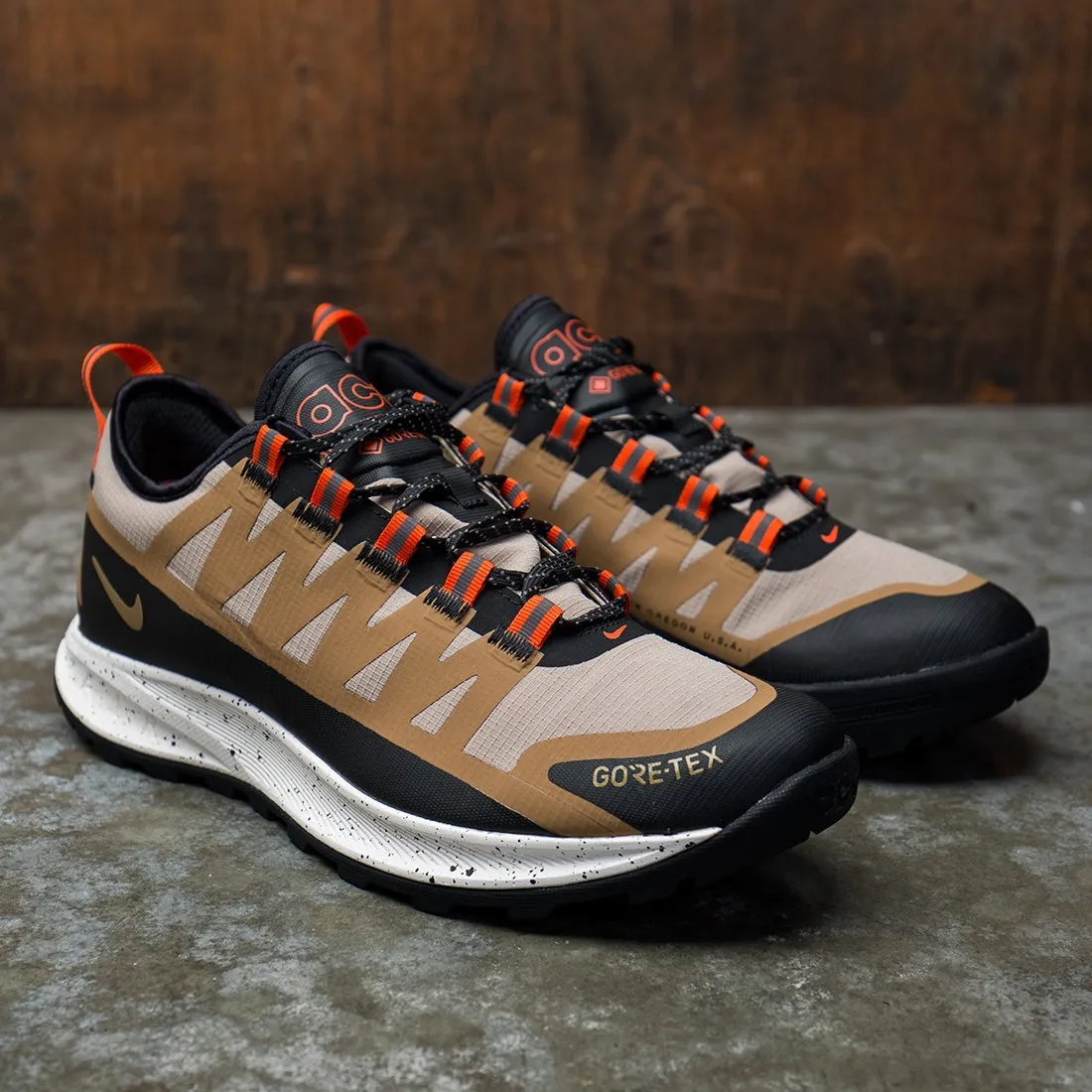 Nike Men Acg Air Nasu Gore - Tex (khaki / golden beige)