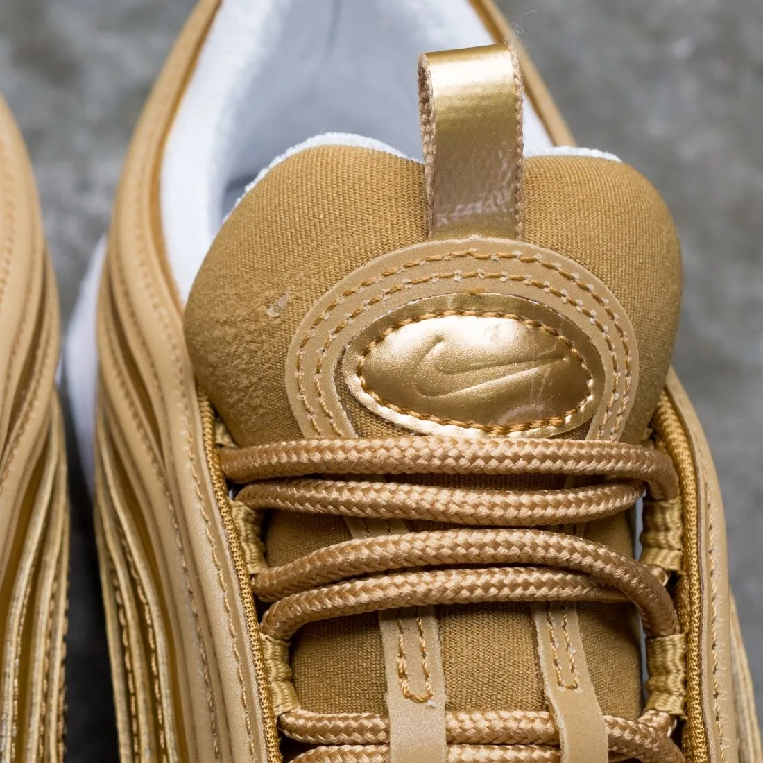 Nike Women Air Max 97 Lx (metallic gold / metallic gold-white)