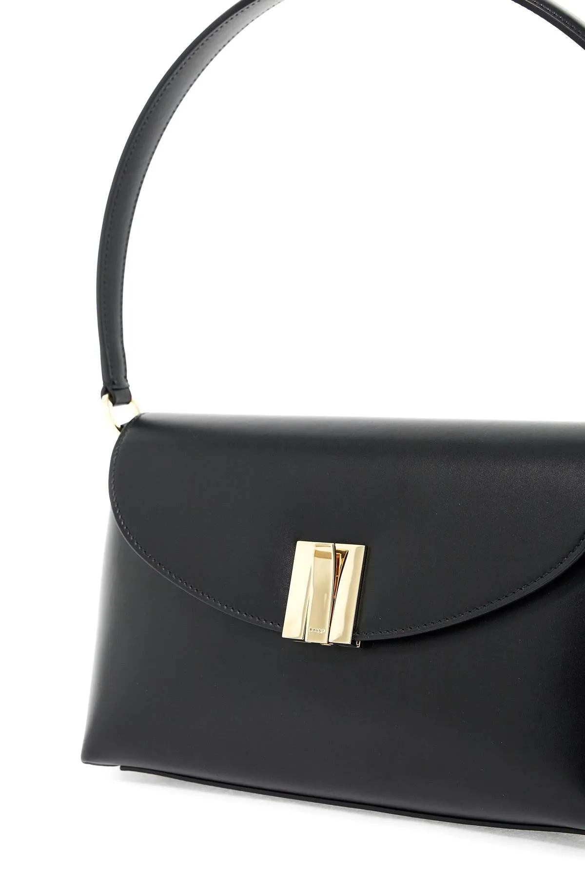 ollam leather shoulder bag in