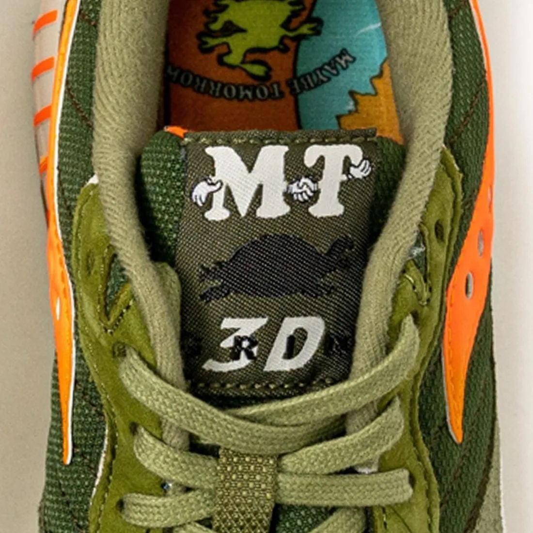 Saucony x Maybe Tomorrow Men 3D Grid Hurricane (green / orange)