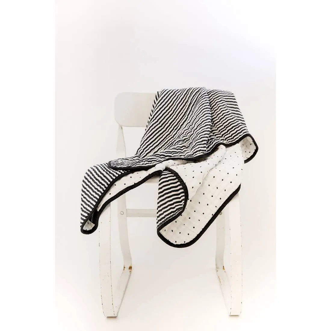 The 4 Layer Quilt - Reversible B+W Stripe