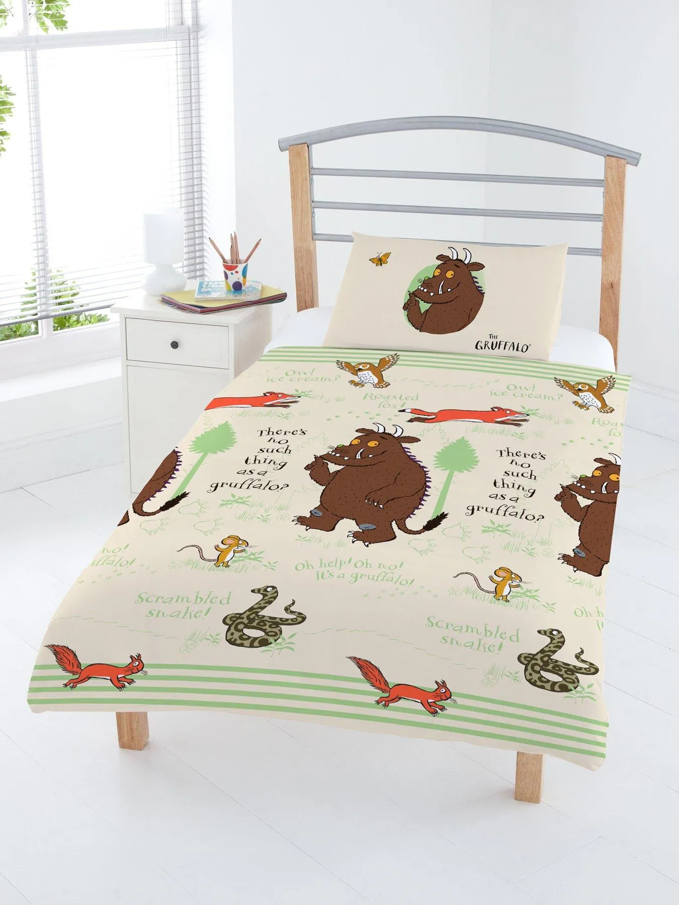 The Gruffalo Woodland Scene Junior Duvet Cover Set